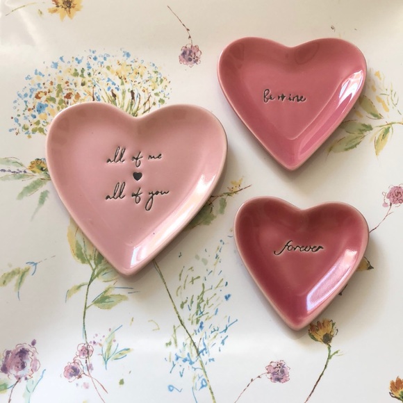 Tag Accents Set Of 3 Valentine Dishes Poshmark